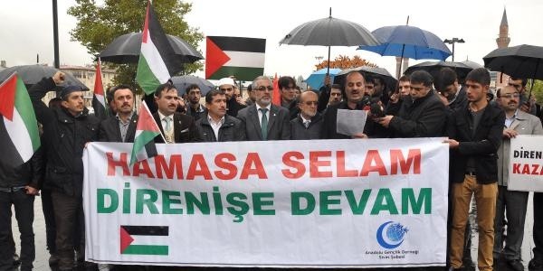 Sivas`tan Mescid-İ Aksa`nın İbadete Kapatılmasına Tepki