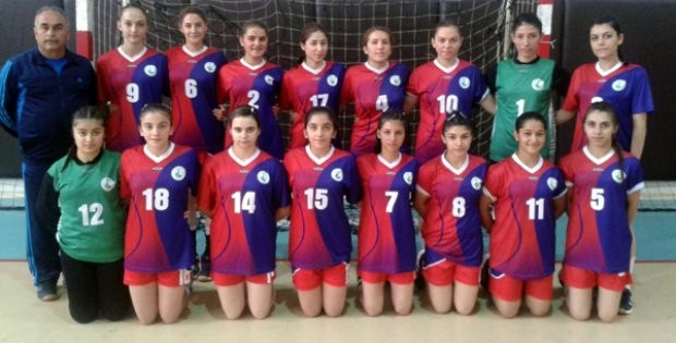 Hentbol Takımı Galibiyetle Döndü
