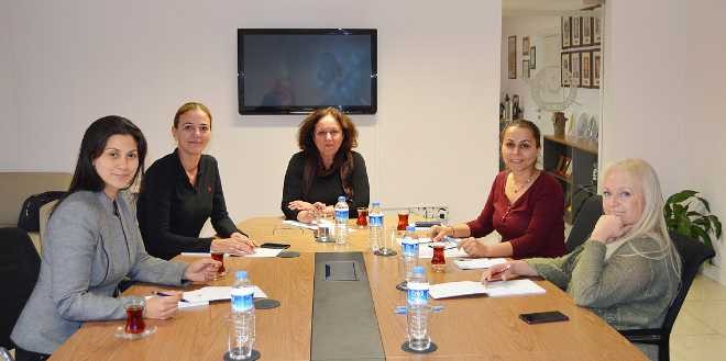 KADIN GAZETECİLER  ÇALIŞTAYA HAZIRLANIYOR