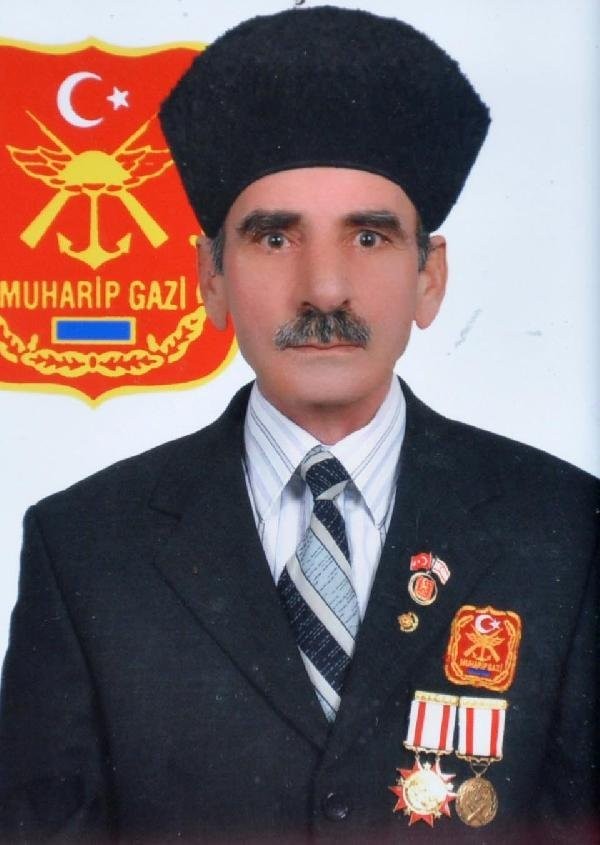 Sivas`ta Kıbrıs Gazisi Askeri Törenle Toprağa Verildi