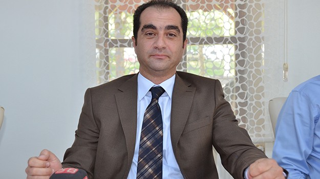 BUYRUK ÇITAYI YÜKSELTTİ