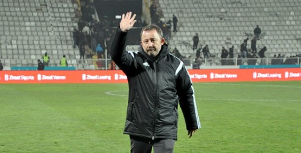 HATA LÜKSÜMÜZ YOK, KREDİMİZ AZ