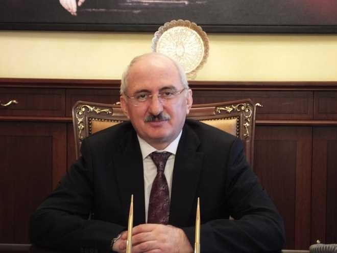 Sivas Valisi Barut`tan Çalışan Gazeteciler Günü Mesajı
