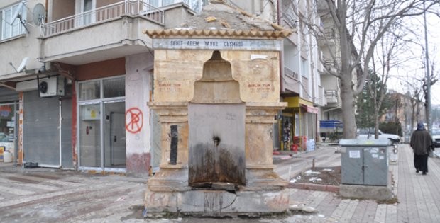 Adem Yavuz Çeşmesi İçin Gözler Belediyede