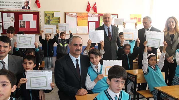 Karnelerini il protokolünden aldılar