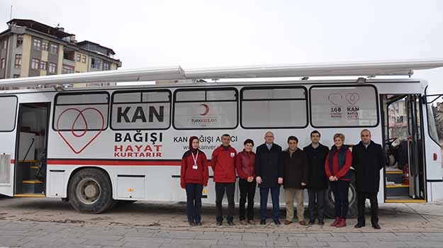 Müze bahçesine konuşlandı