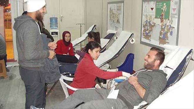 Gençler kan bağışına daha duyarlı
