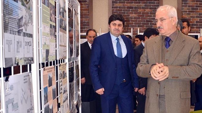 Öğrencilerin eserleri büyüledi
