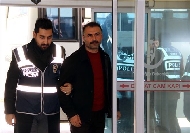 Sivas´ta ´Paralel Yapı´ Soruşturmasında 17 Şüpheli Adliyeye Sevk Edildi