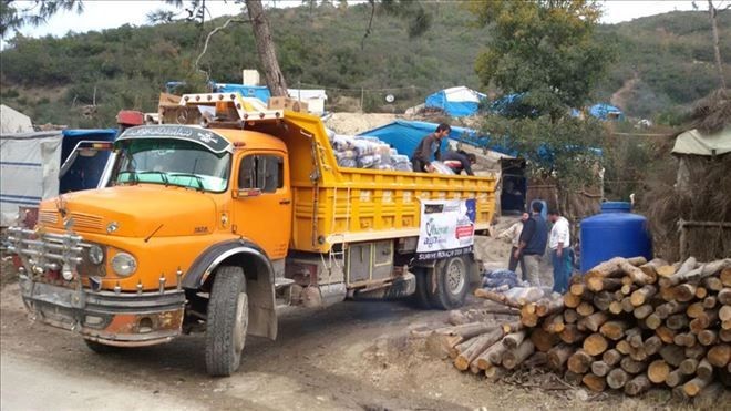 YARDIMLAR BAYIR BUCAK TÜRKMENLERİNE ULAŞTIRILDI