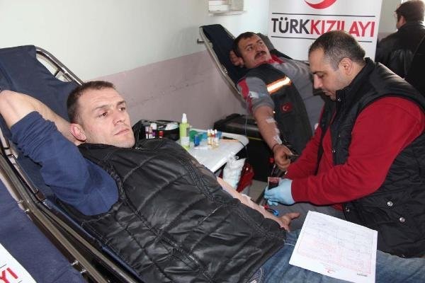 Özel İdare Personelinden Kan Bağışı