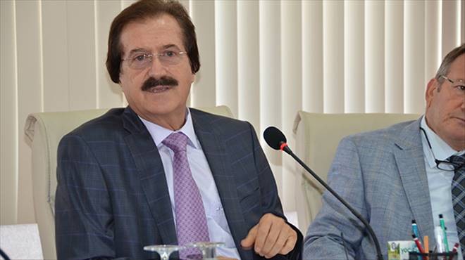REKTÖR MAKEDONYAYA GİTTİ