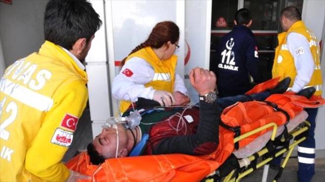 Sivas Bonzai Komasına Giren Genç Penceren Çıkarıldı