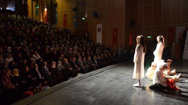 Sevgi Evleri Kutlu Doğumu kutladı