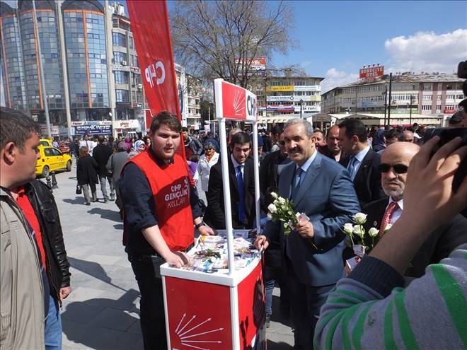 Saadet Partisi seçim startını verdi