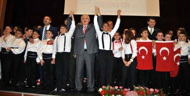 23 NİSAN COŞKUYLA KUTLANDI