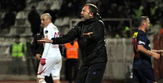 Sergen Yalçın Yine Çılgına Döndü