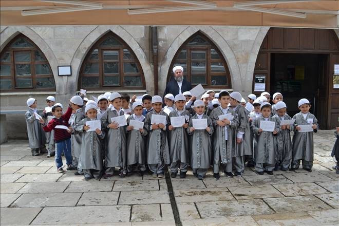Şifa Derneği Hayırda Yarışıyor.