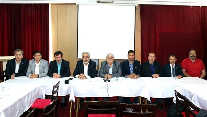 Memur-Sen yeni Türkiyeyi destekleme kararı aldı