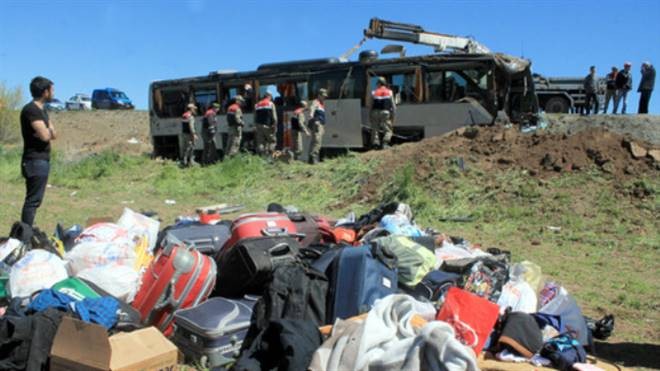 Otobüs Kazasında Yaralanan Öğrencilerin Kimlikleri Belli Oldu