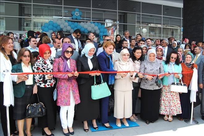 Kursiyerlerden yılsonu etkinliği
