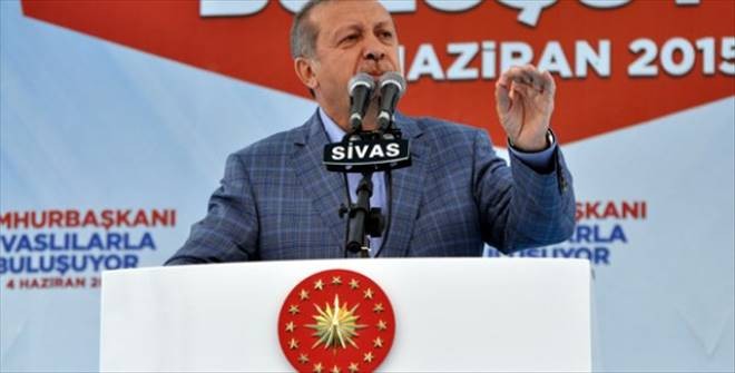 ?ARKASINDA SİVAS OLANIN SIRTI YERE GELMEZ?