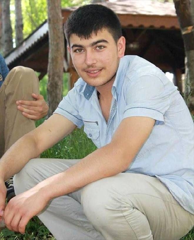 16 Yaşındaki Genç, Annesinden Helallik İsteyip İntihar Etti