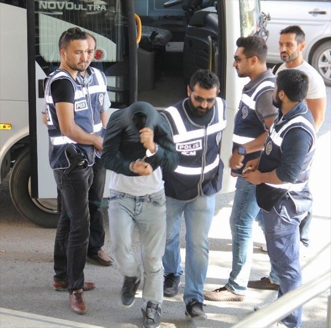 Sivas´ta Bonzai Satıcılarına Yönelik Operasyon: 11 Gözaltı