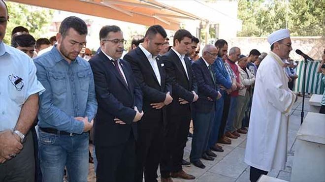 Koca için gıyabi cenaze namazı