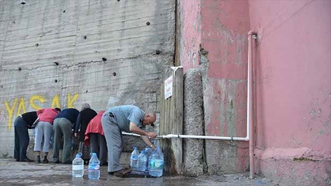 MİHRİ VEFA İÇİN KUYRUK