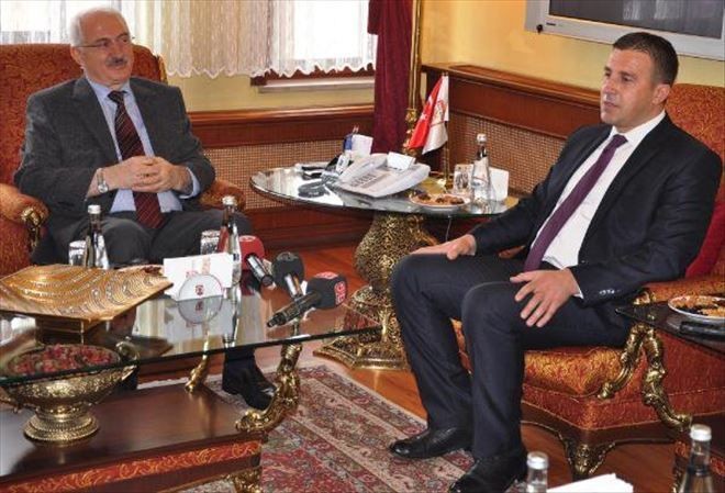 Sivas Kosovalı Bakan Demiri: Türkiye Cumhuriyeti Bizim Anamızdır