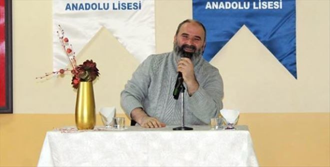 6 Sivaslı Yazar Öğrencilerle Buluştu