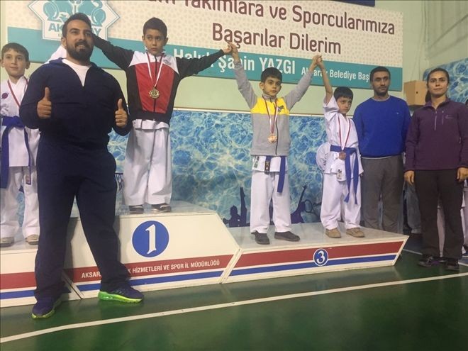 KARATECİLER DERECEYLE DÖNDÜ