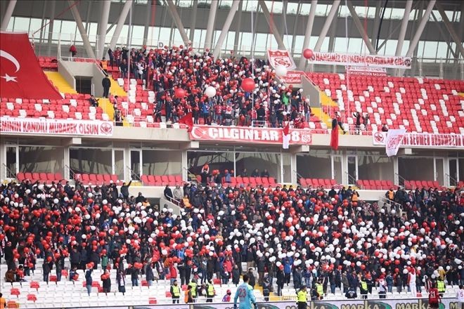Kupa Maçını İzlemek 3 Lira