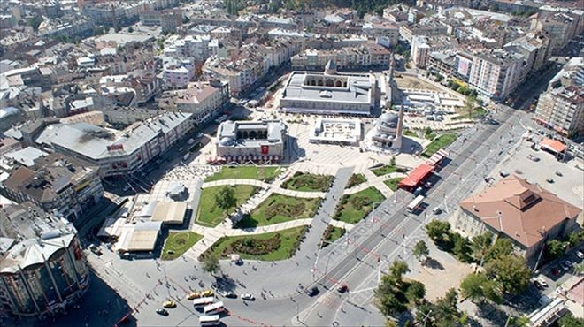 10 yılda 100 milyon TL
