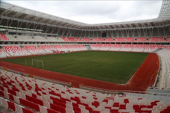 Yeni 4 Eylül Stadyumu´nda Sona Yaklaşıldı