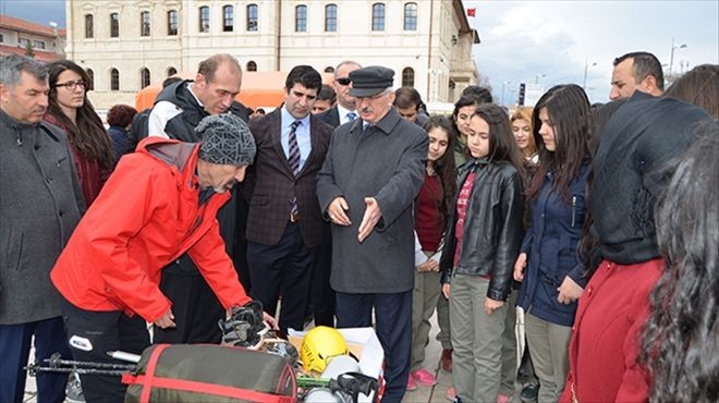 AFAD sergisi yoğun ilgi gördü