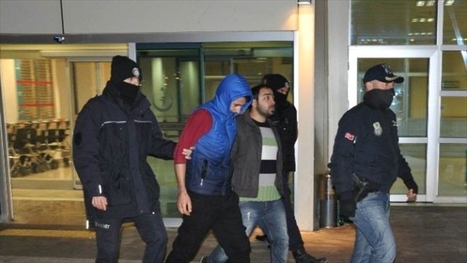Sivas´ta Terör Örgütü Şüphelileri Sağlık Kontrolünden Geçirildi