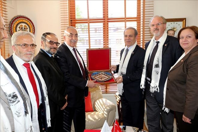 ?Anadolu basınının sorunları büyüyor?