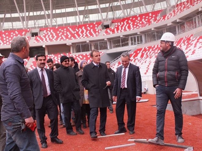 Yeni stadyumu incelediler
