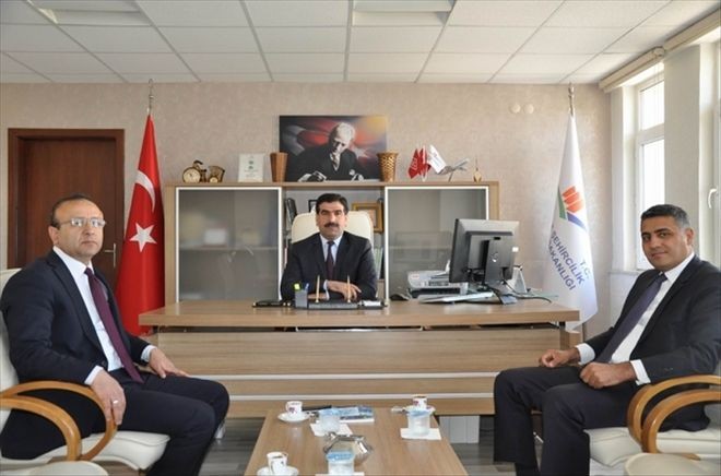 Çedaş Genel Müdürü Akboğa, Çevre ve Şehircilik İl Müdürü Yakut´u Ziyaret Etti