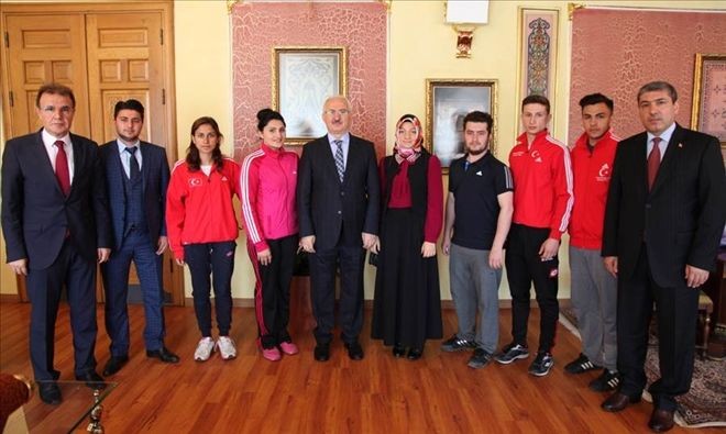 Sporculardan Protokol Ziyaretleri
