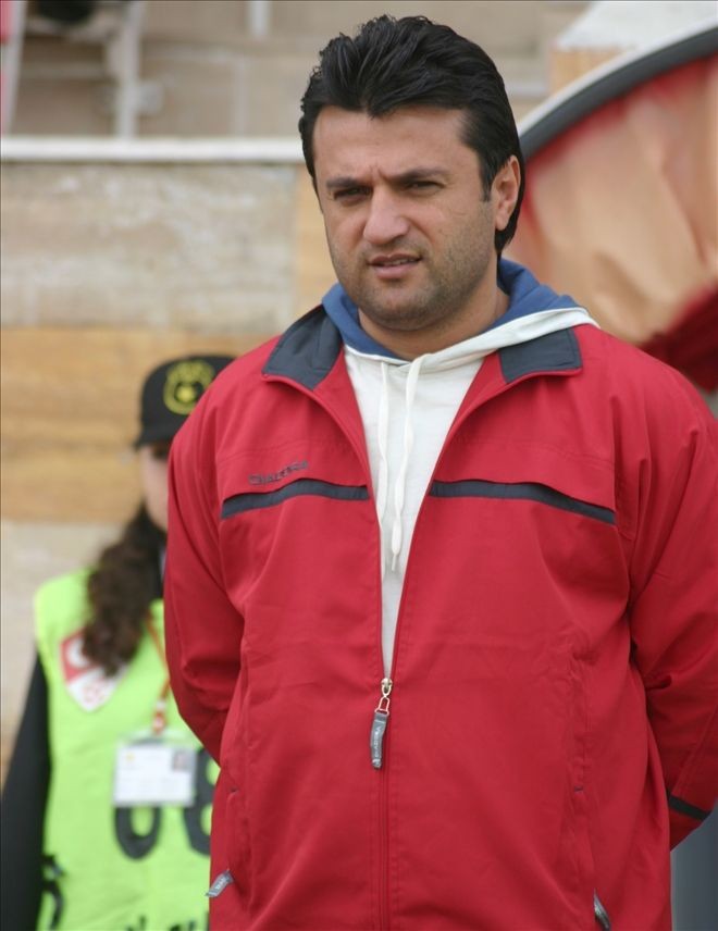 Bülent Uygun: ?Mecnun Başkan Öyle Bırakıp Gitmek Yok?