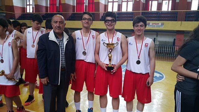 Basketbol Turnuvası Sona Erdi