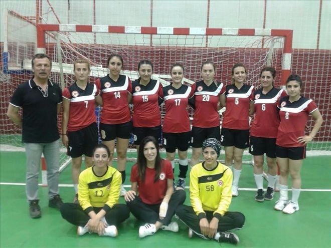 CÜ Hentbol Takımı Süper Lige Çıktı