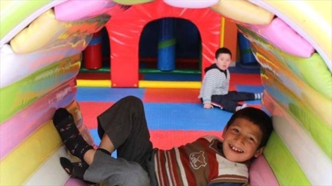 Sivas Engelli Çocuklar Oyun Merkezinde Eğlendi