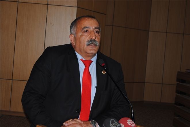 ?Saygıyla anıyorum?