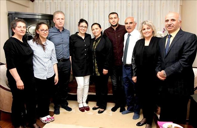Gül, TEOG Sınavında Dereceye Giren Öğrencileri Ziyaret Etti