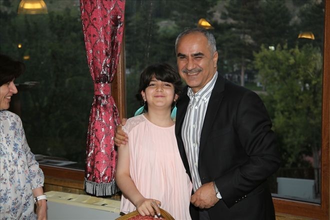 BAŞKAN AYDIN BELEDİYE MECLİS ÜYELERİYLE İFTARDA BULUŞTU?