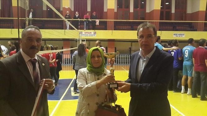 Kurumlar Arası Voleybol Sona Erdi